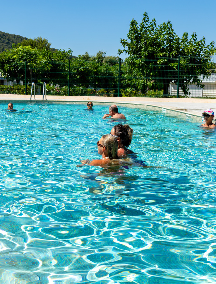 camping residentiel piscine hyeres